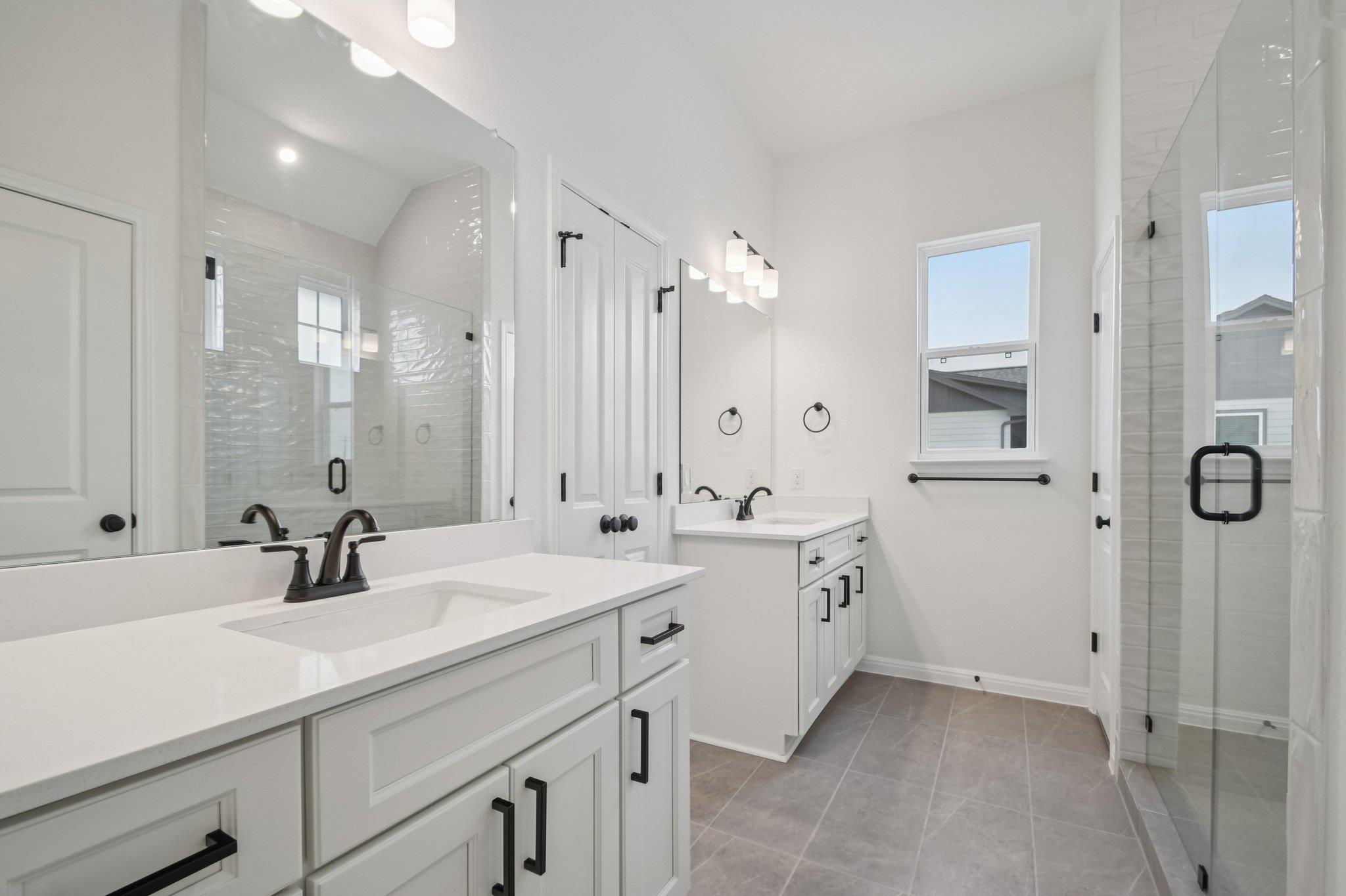 367 Porter Country Pkwy, Buda, TX 78610