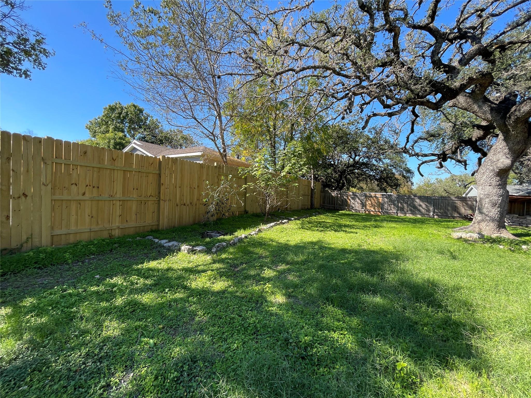 1902 Casa Grande Dr, Austin, TX 78733