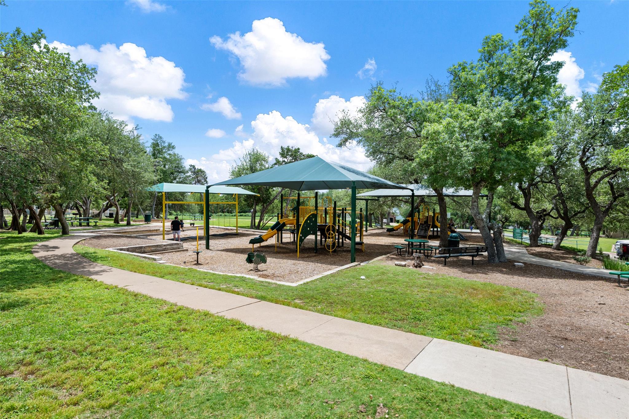 5308 Deerwood Ln, Austin, TX 78730