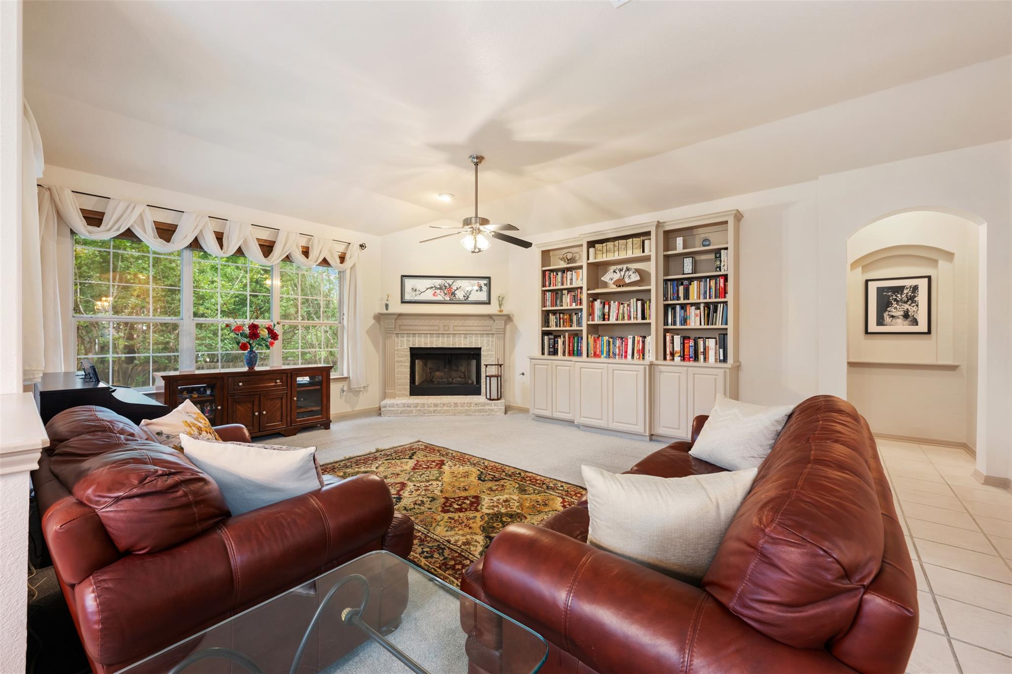 5308 Deerwood Ln, Austin, TX 78730