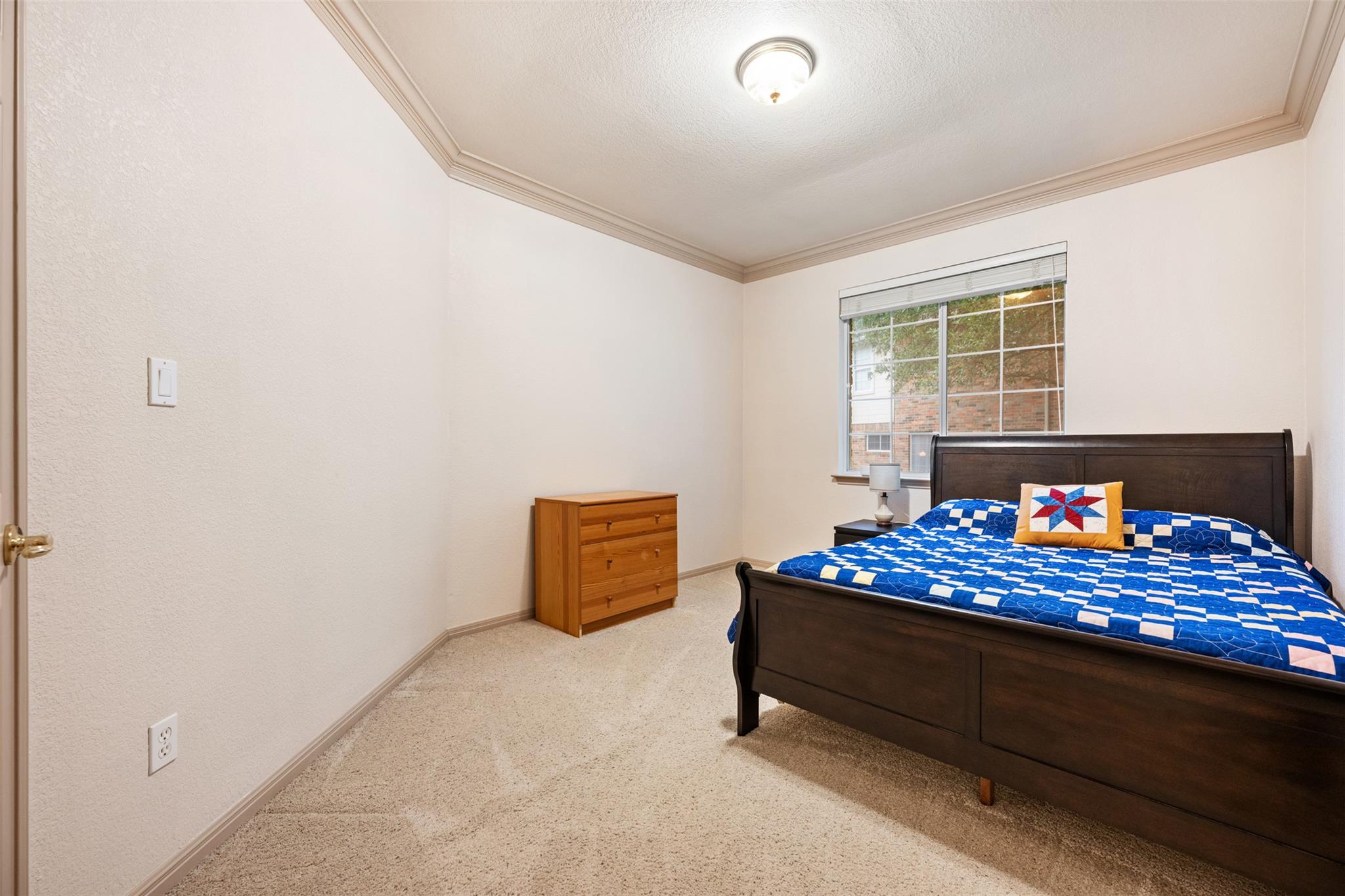 5308 Deerwood Ln, Austin, TX 78730