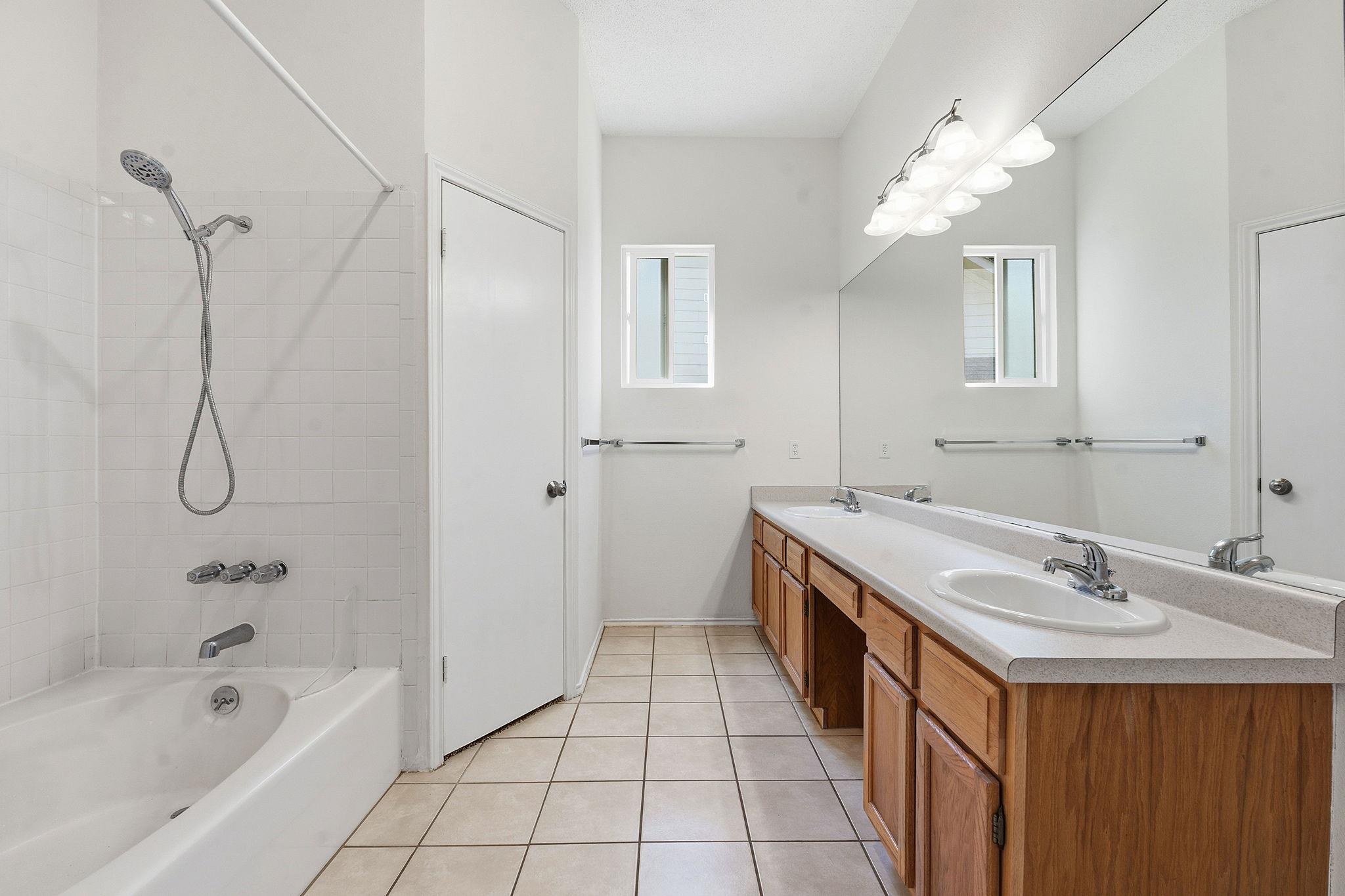14818 Yellowleaf Trl, Austin, TX 78728