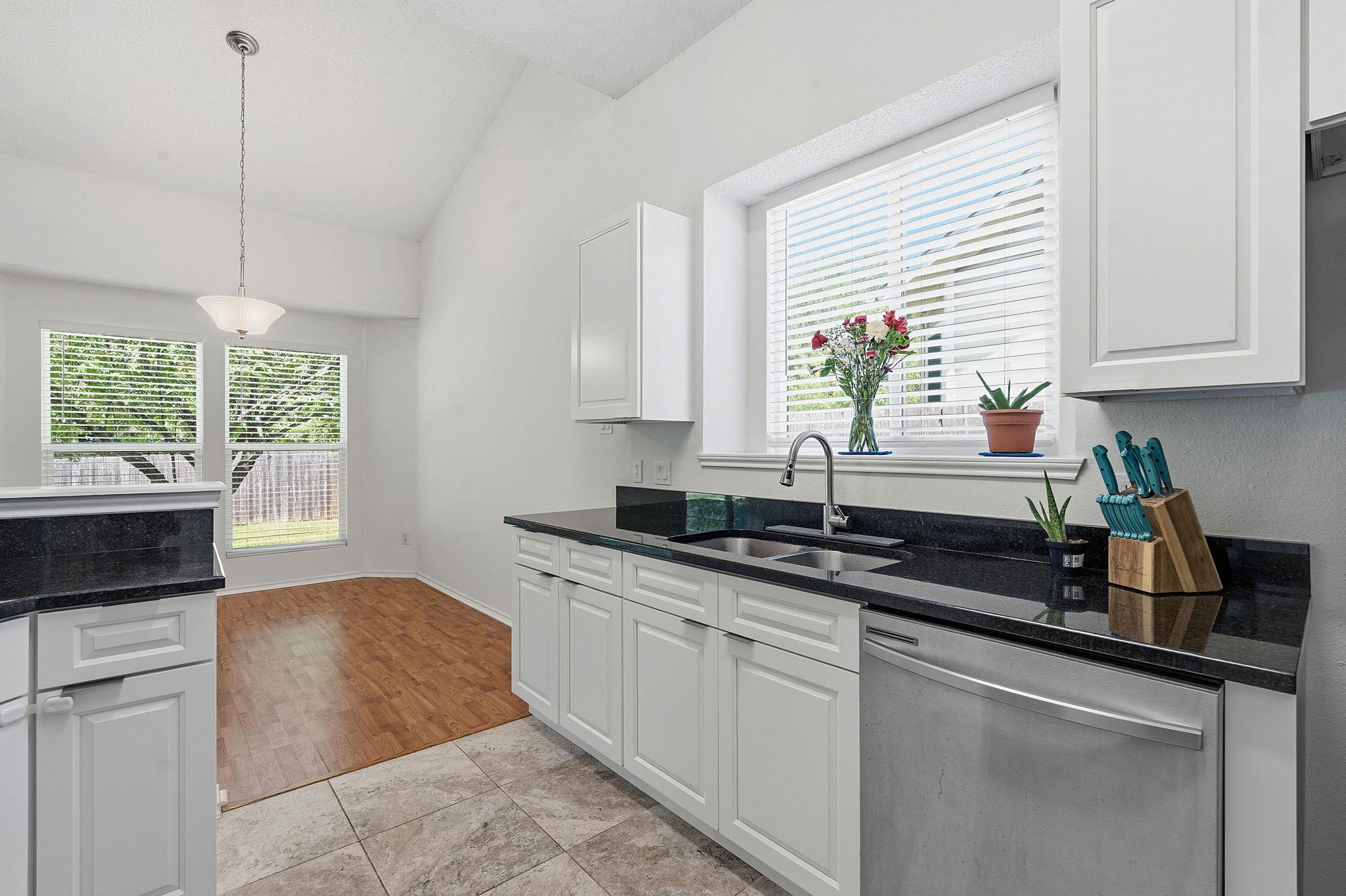14818 Yellowleaf Trl, Austin, TX 78728