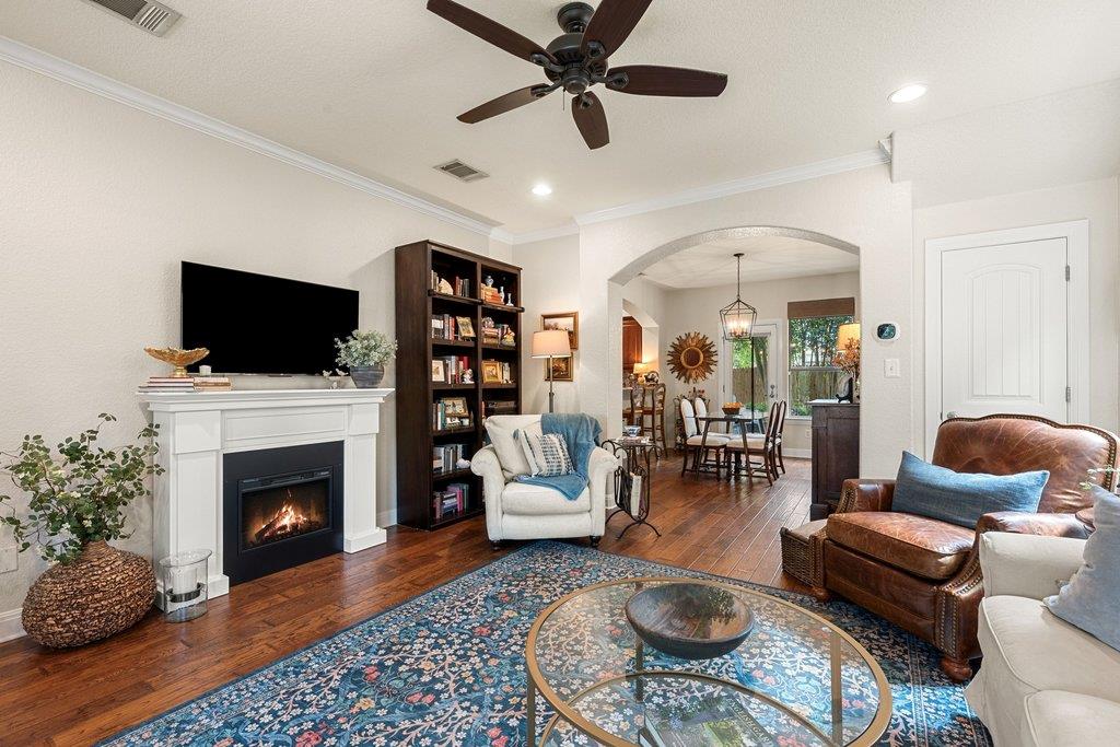 6708 Menchaca Rd # 2, Austin, TX 78745