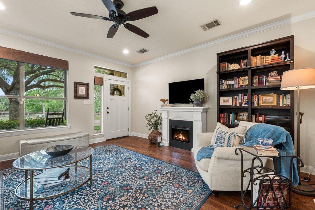 6708 Menchaca Rd # 2, Austin, TX 78745