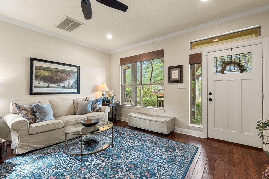 6708 Menchaca Rd # 2, Austin, TX 78745