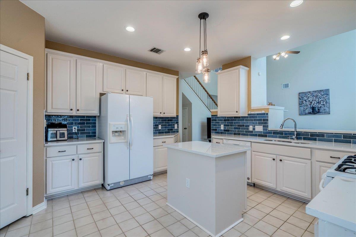 2201 SHARON Dr, Cedar Park, TX 78613