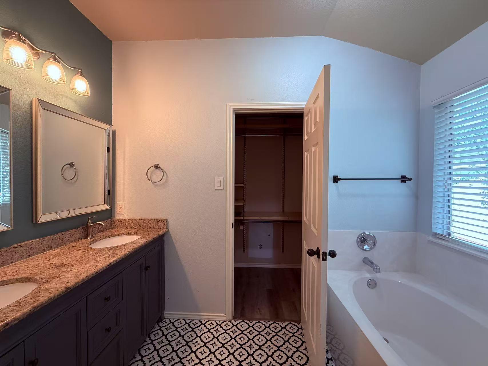 10905 Dodge Cattle Dr, Austin, TX 78717