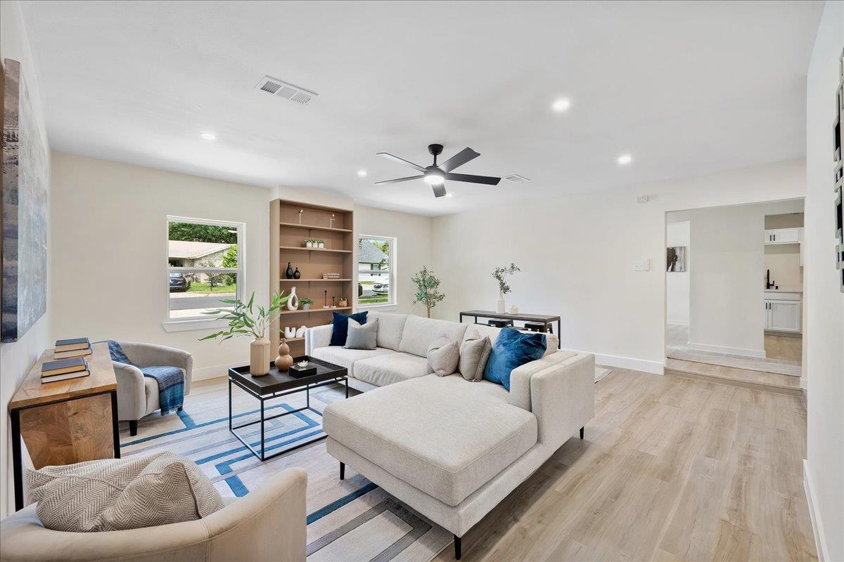 4605 Cedargrove Dr, Austin, TX 78744