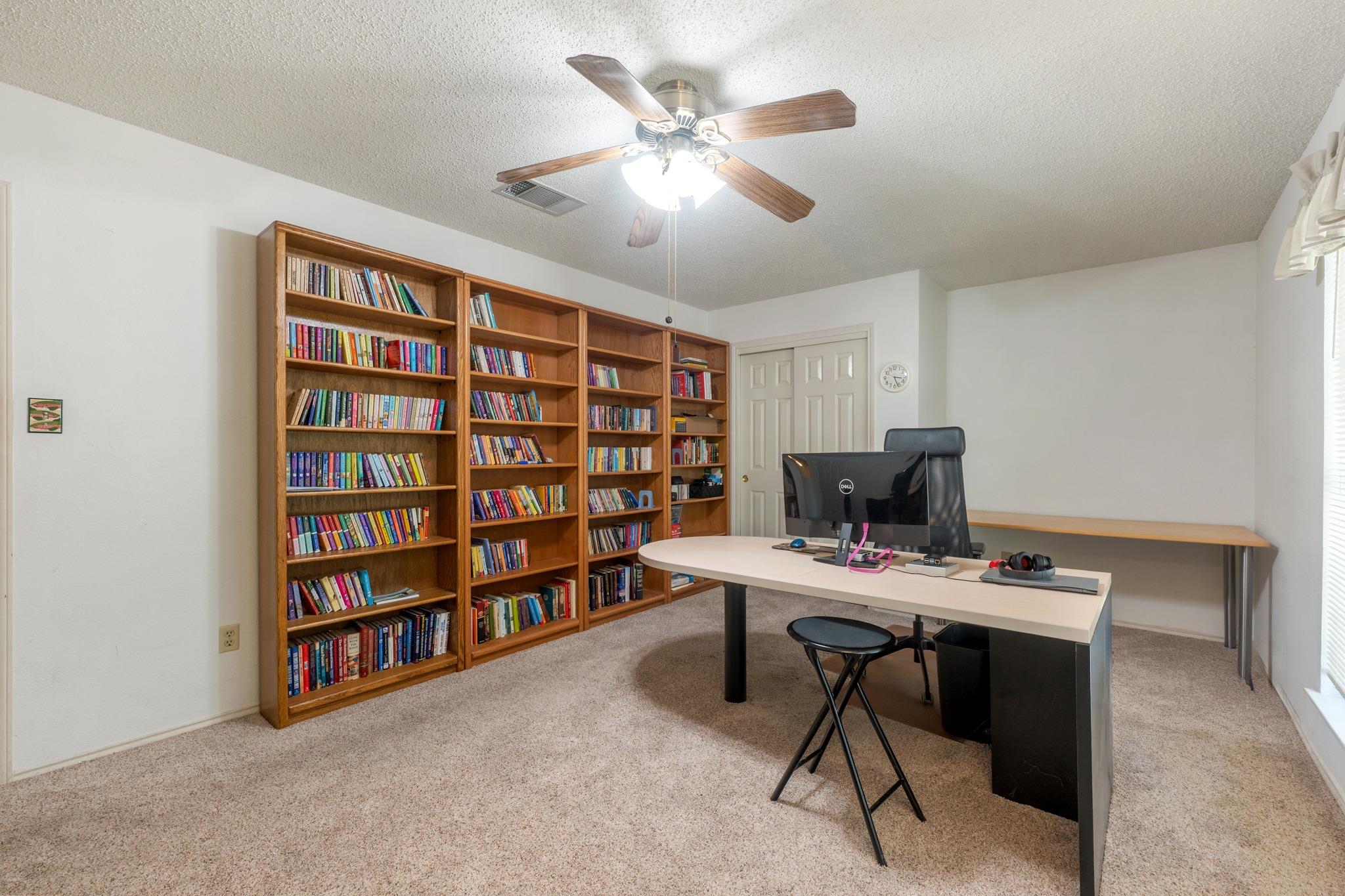 13113 Bidwell Dr, Austin, TX 78729