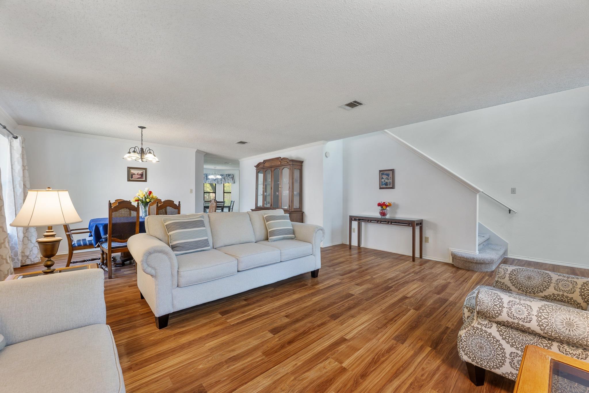 13113 Bidwell Dr, Austin, TX 78729