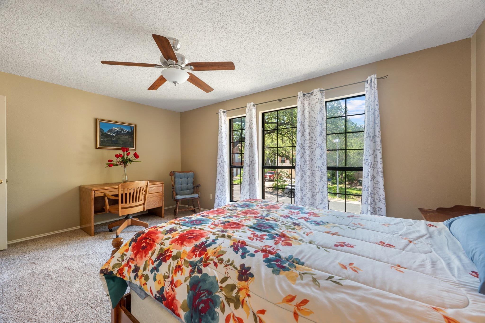 13113 Bidwell Dr, Austin, TX 78729