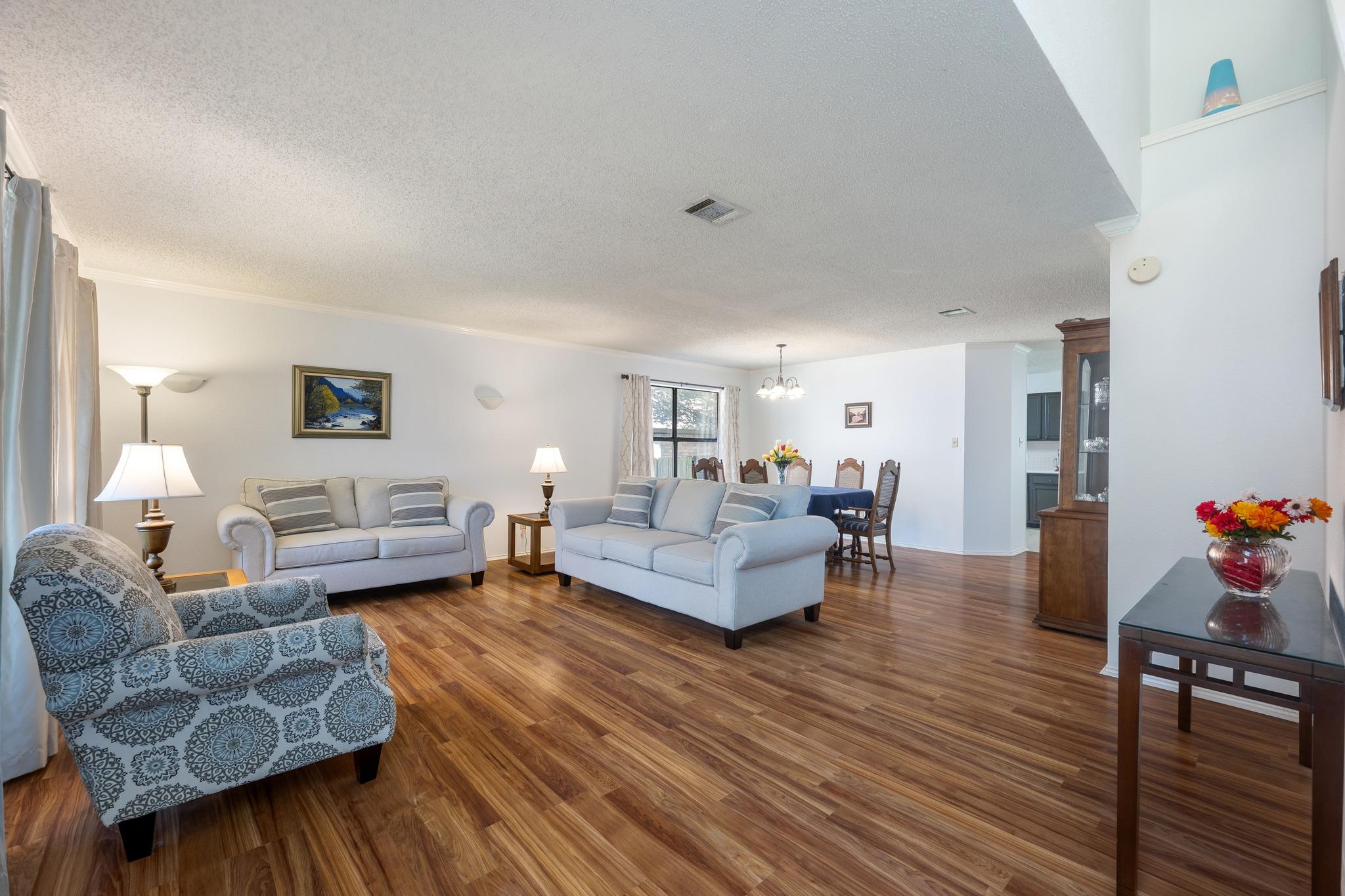 13113 Bidwell Dr, Austin, TX 78729
