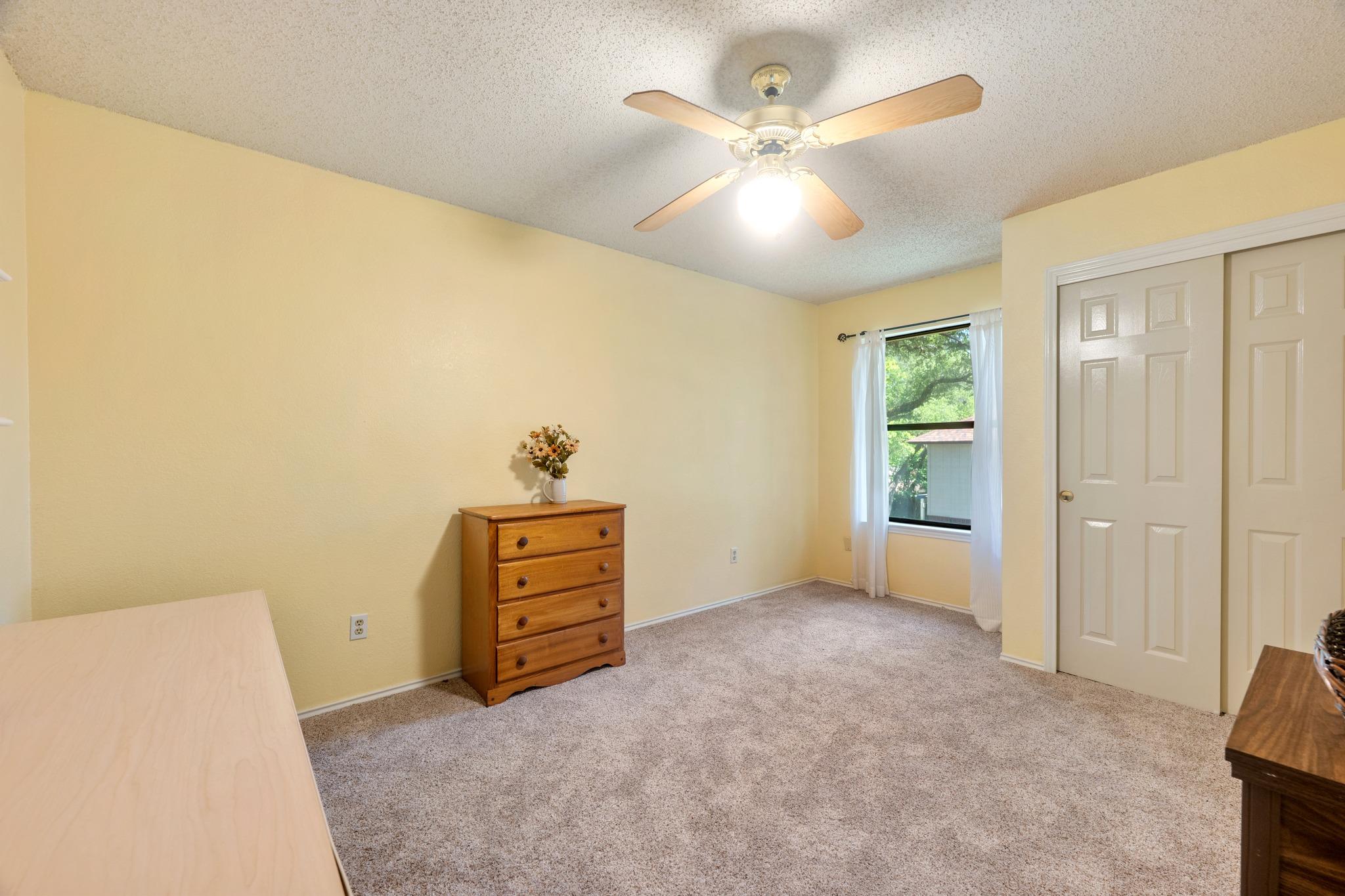 13113 Bidwell Dr, Austin, TX 78729