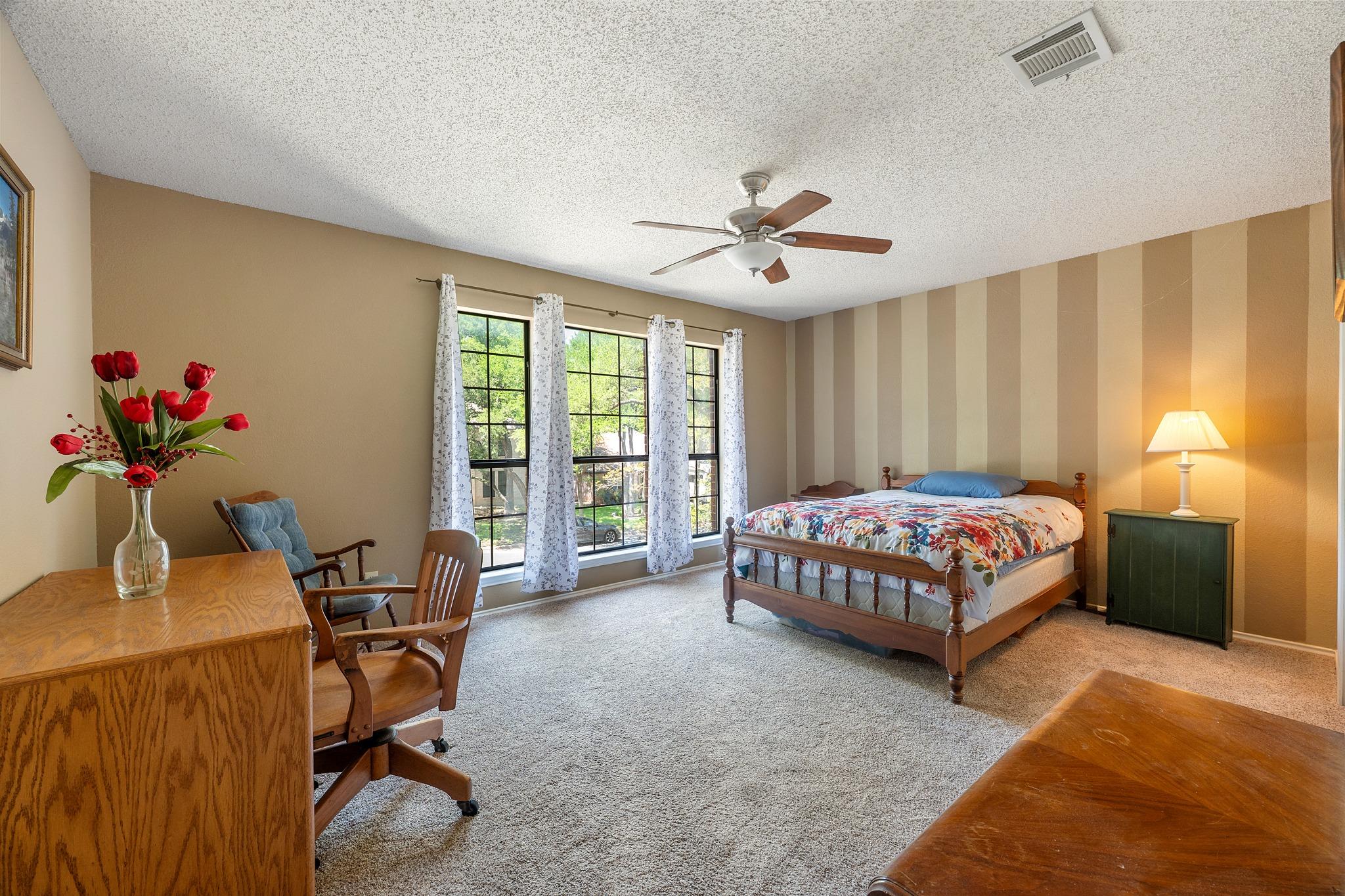 13113 Bidwell Dr, Austin, TX 78729