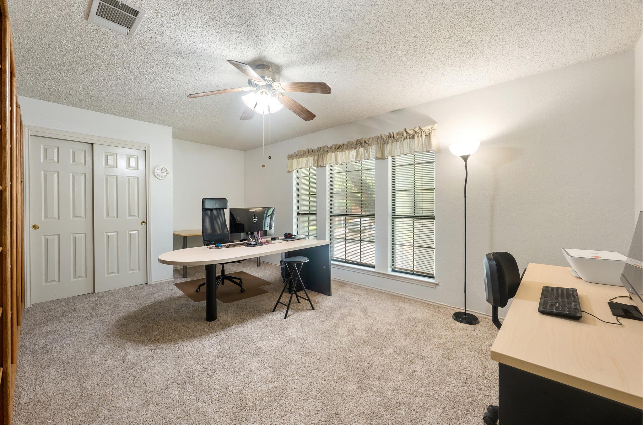 13113 Bidwell Dr, Austin, TX 78729