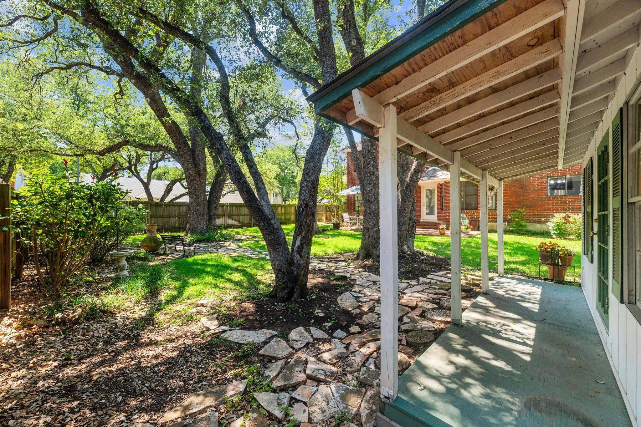 13113 Bidwell Dr, Austin, TX 78729