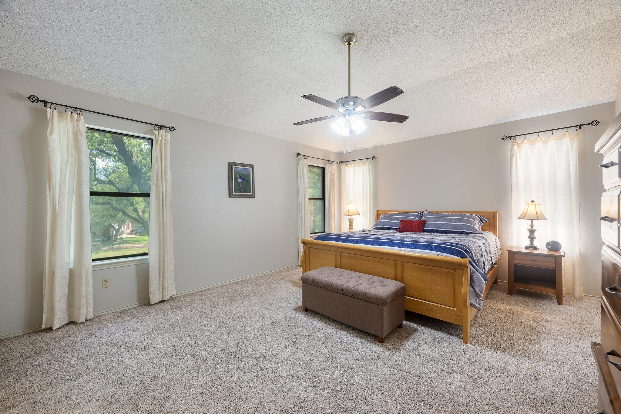 13113 Bidwell Dr, Austin, TX 78729