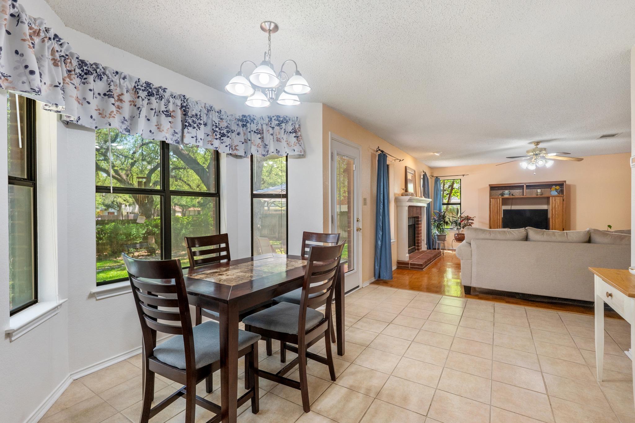 13113 Bidwell Dr, Austin, TX 78729
