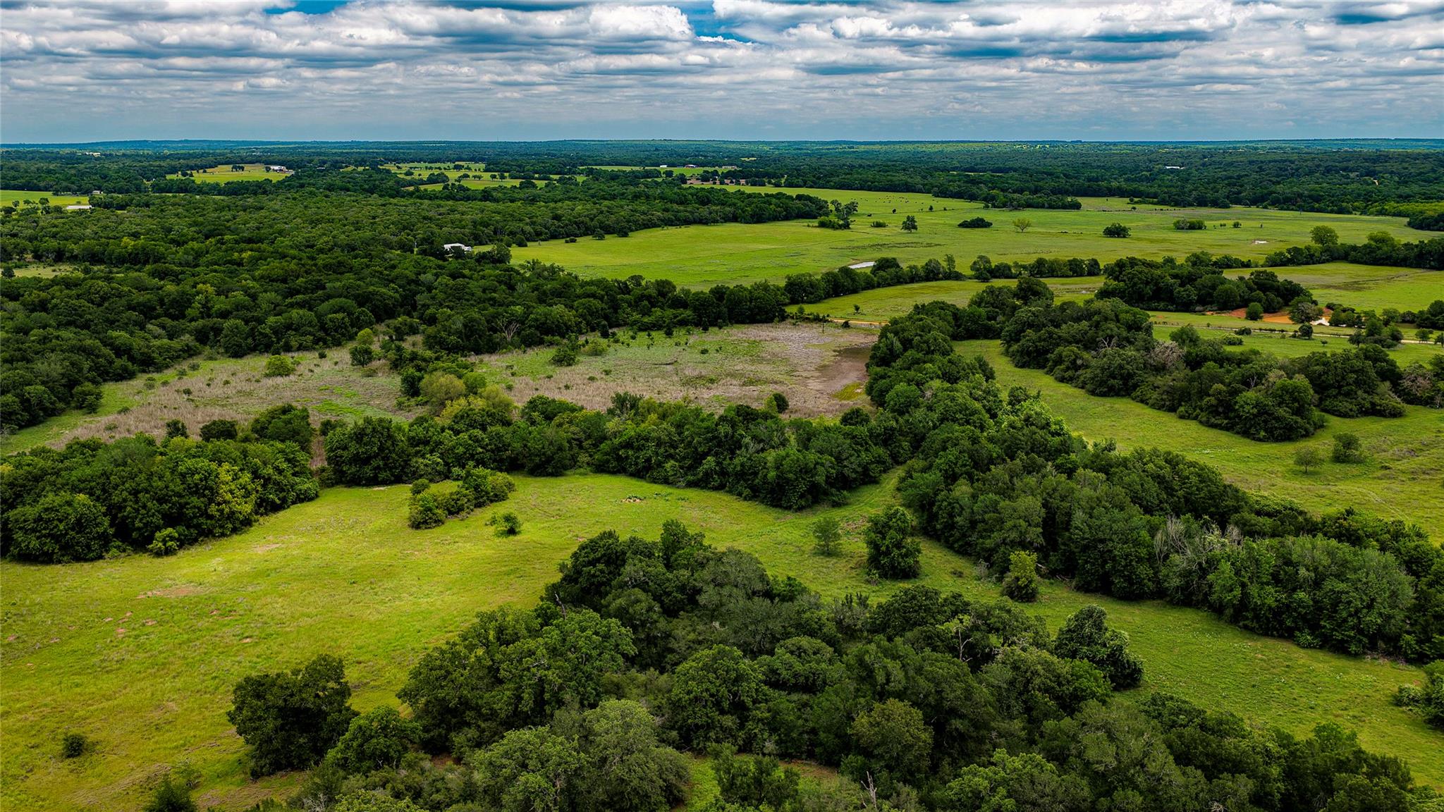 0000 CR 413, Lexington, TX 78947