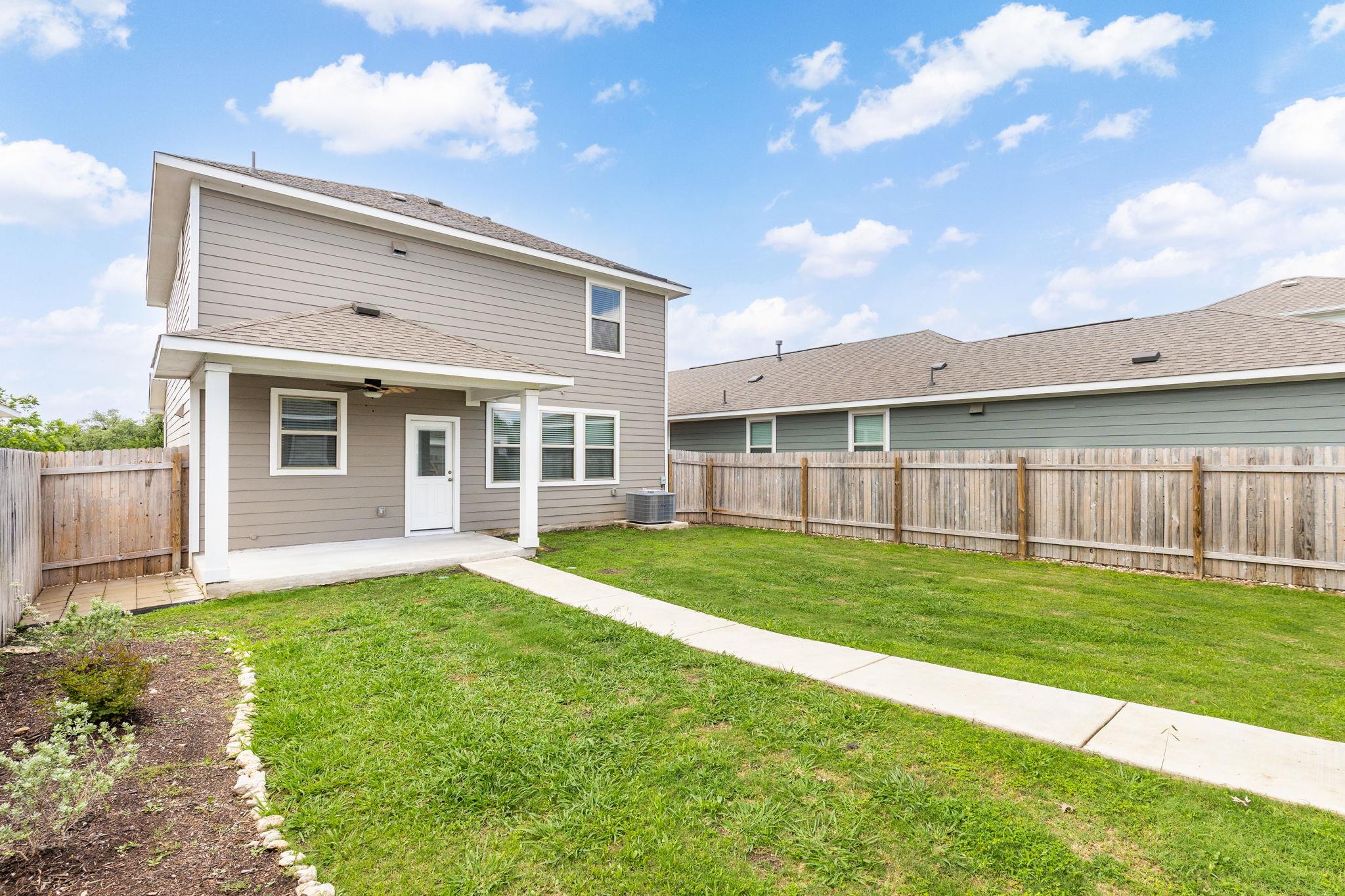 1845 Harvest Knoll Ln, Leander, TX 78641