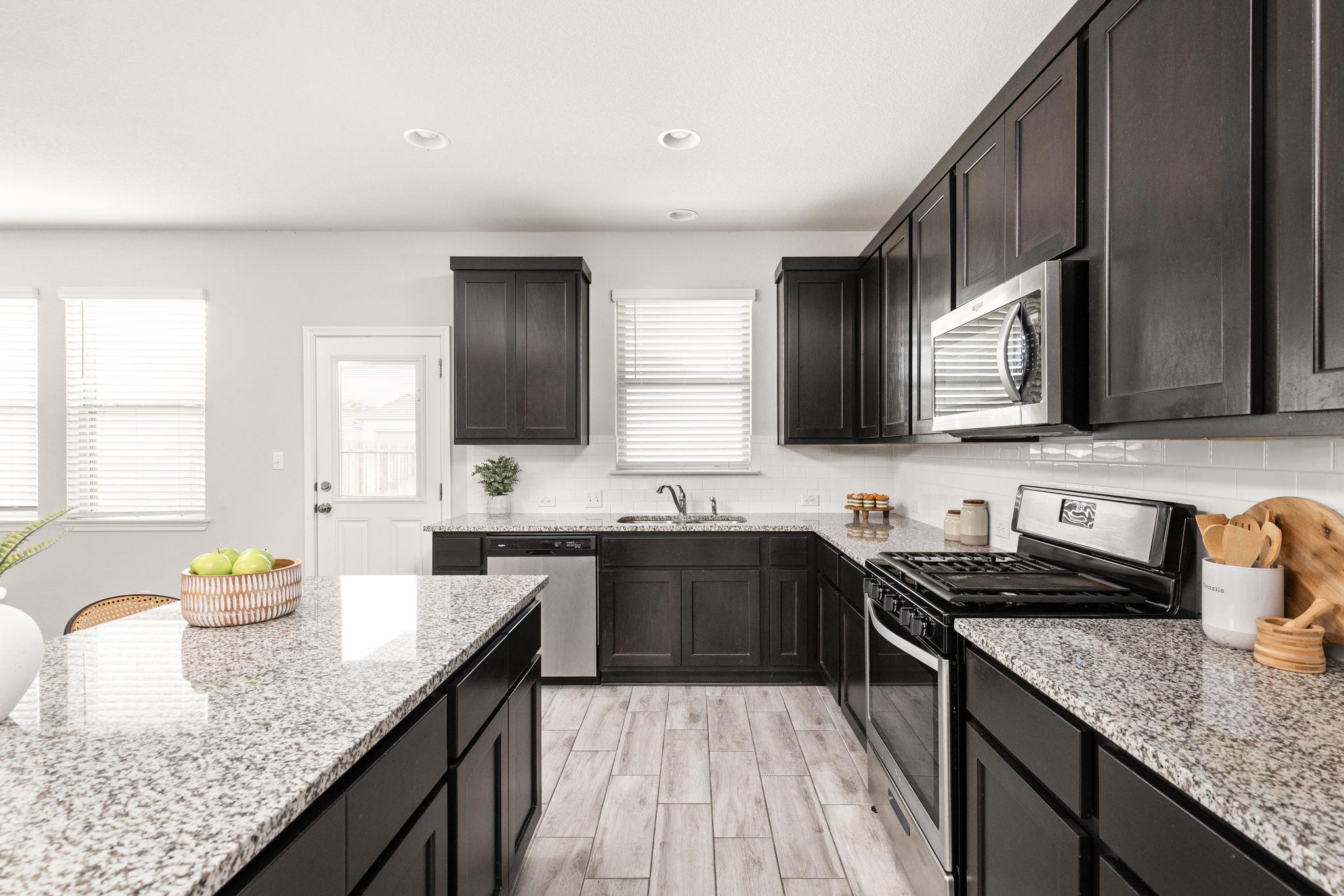 1845 Harvest Knoll Ln, Leander, TX 78641