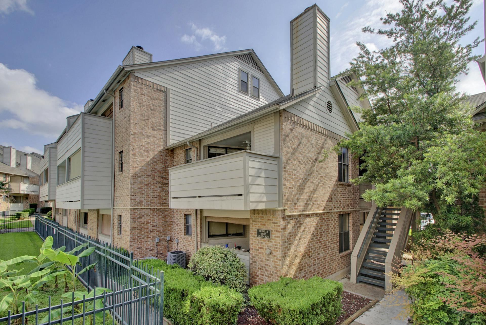 2500 Burleson Rd # 319, Austin, TX 78741