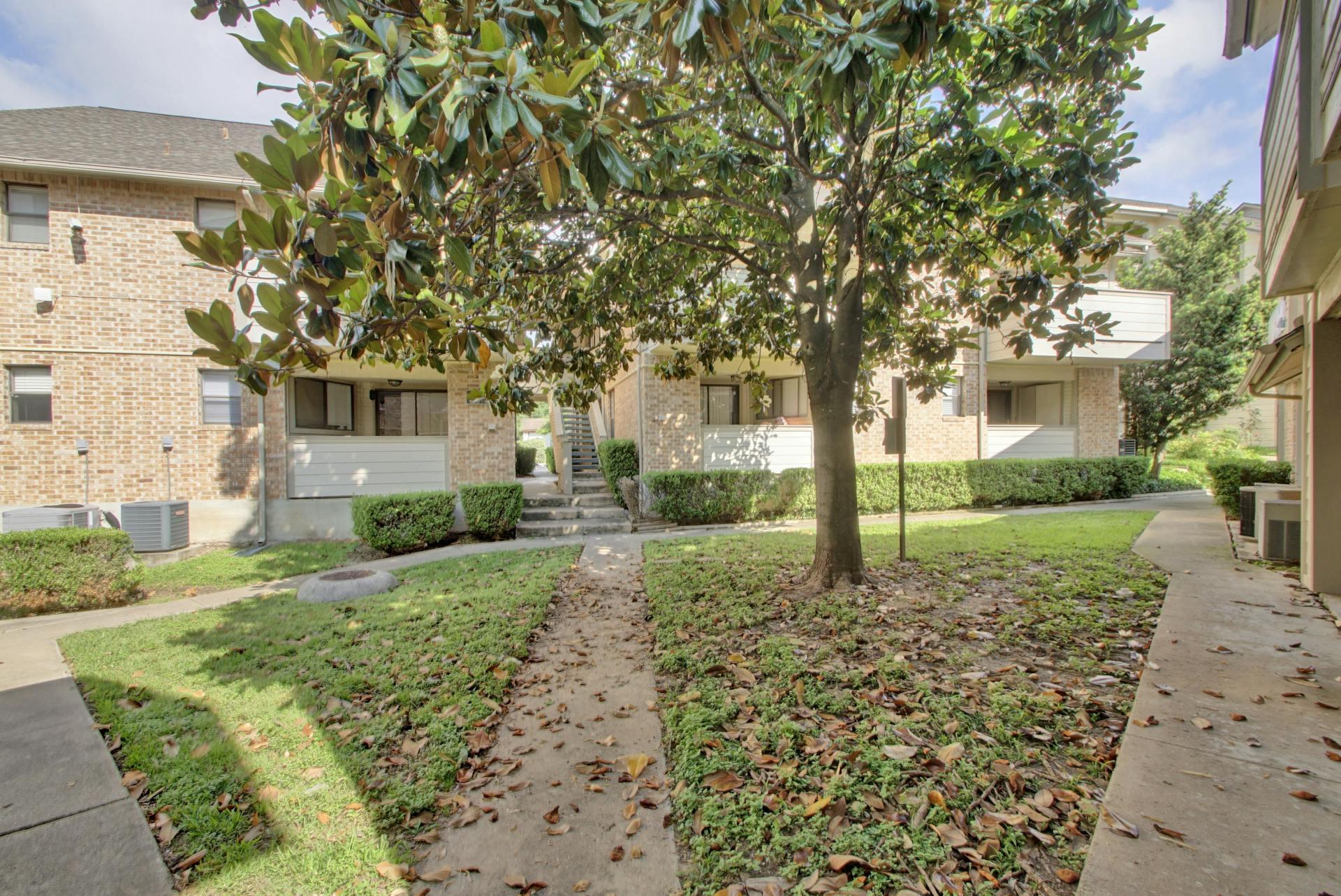 2500 Burleson Rd # 319, Austin, TX 78741