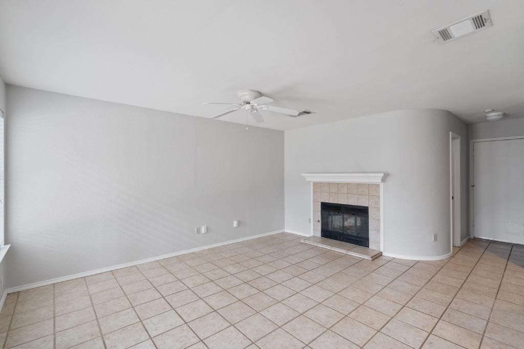 8718 Coastal Dr, Austin, TX 78749