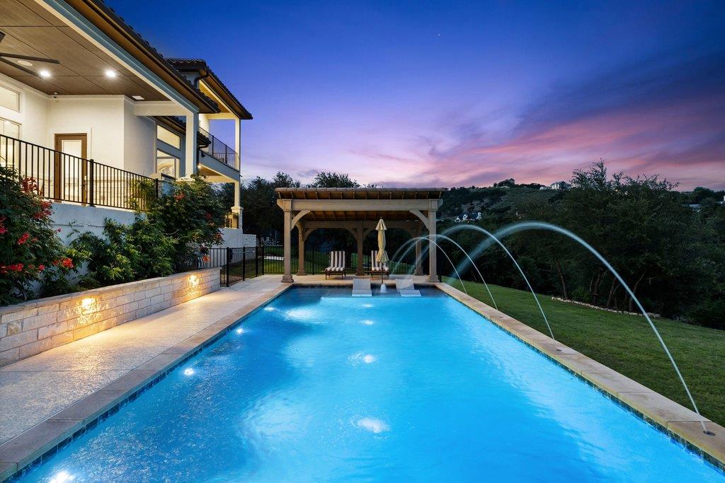 8417 Kelly Cv, Lago Vista, TX 78645