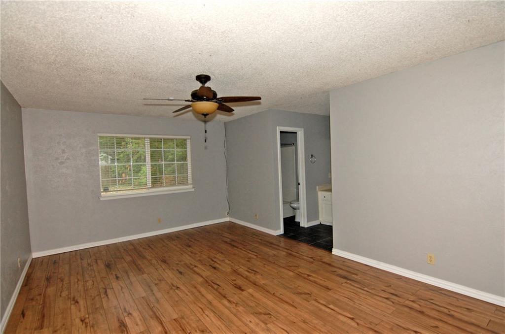 10215 Missel Thrush Dr, Austin, TX 78750