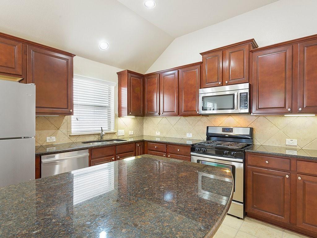 521 Walsh Hill Trl, Cedar Park, TX 78613
