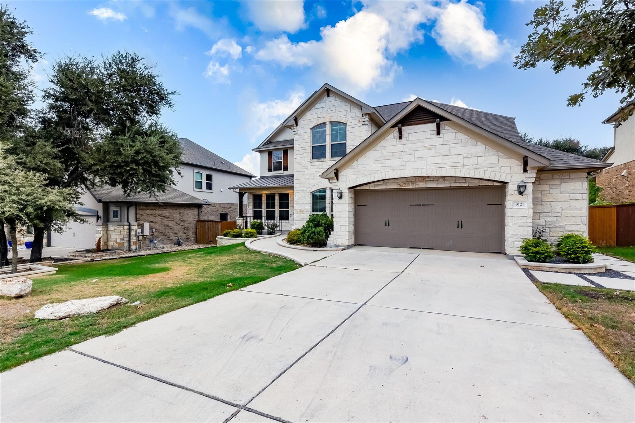 9121 Ivalenes Hope Dr, Austin, TX 78717