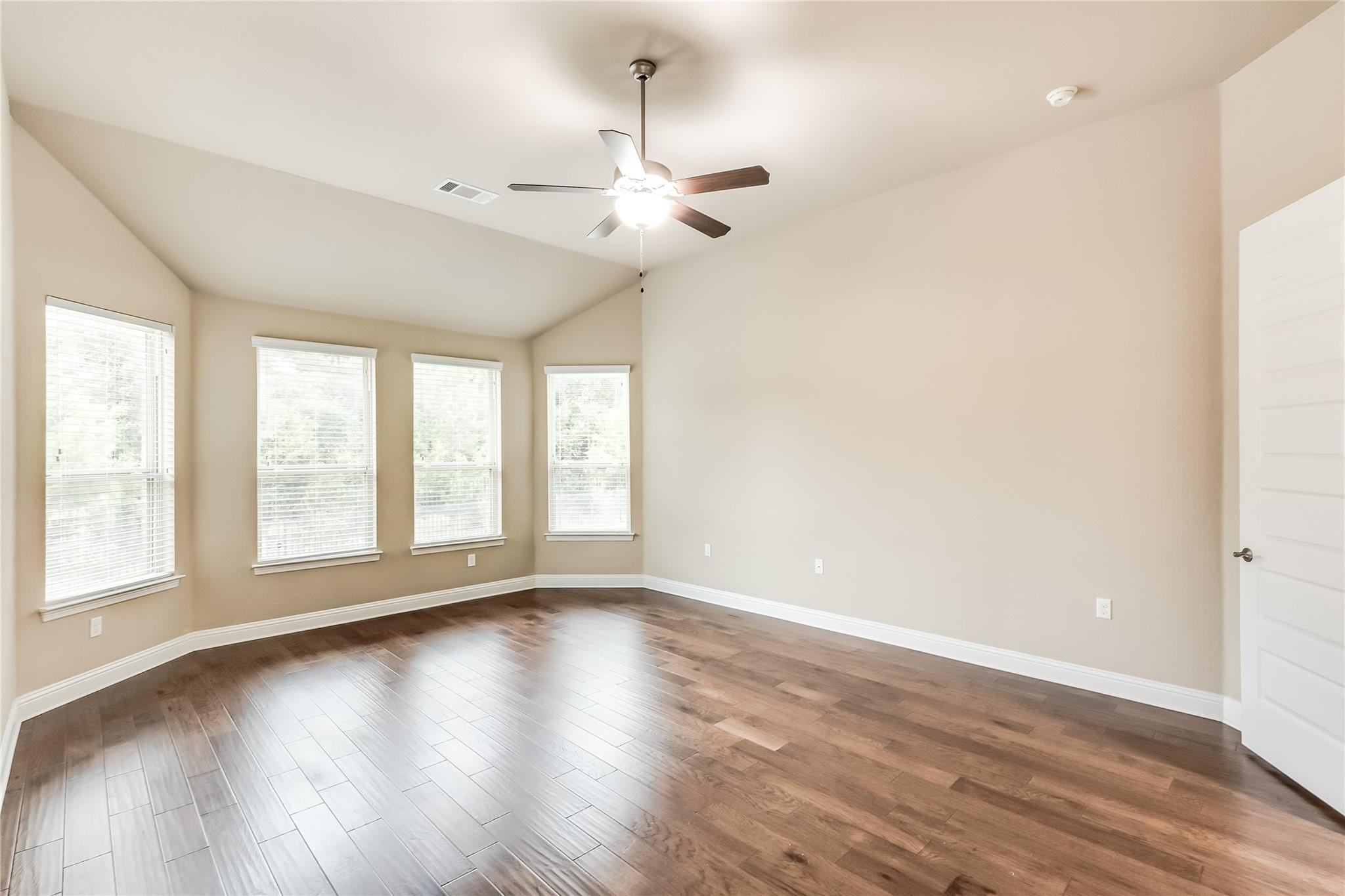 9121 Ivalenes Hope Dr, Austin, TX 78717