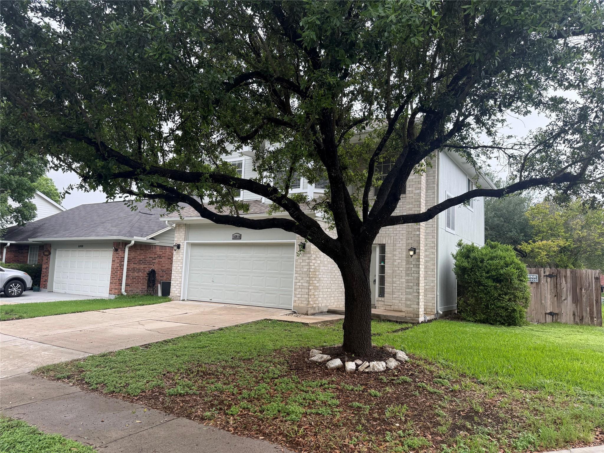 16910 Isle Of Man Rd, Pflugerville, TX 78660
