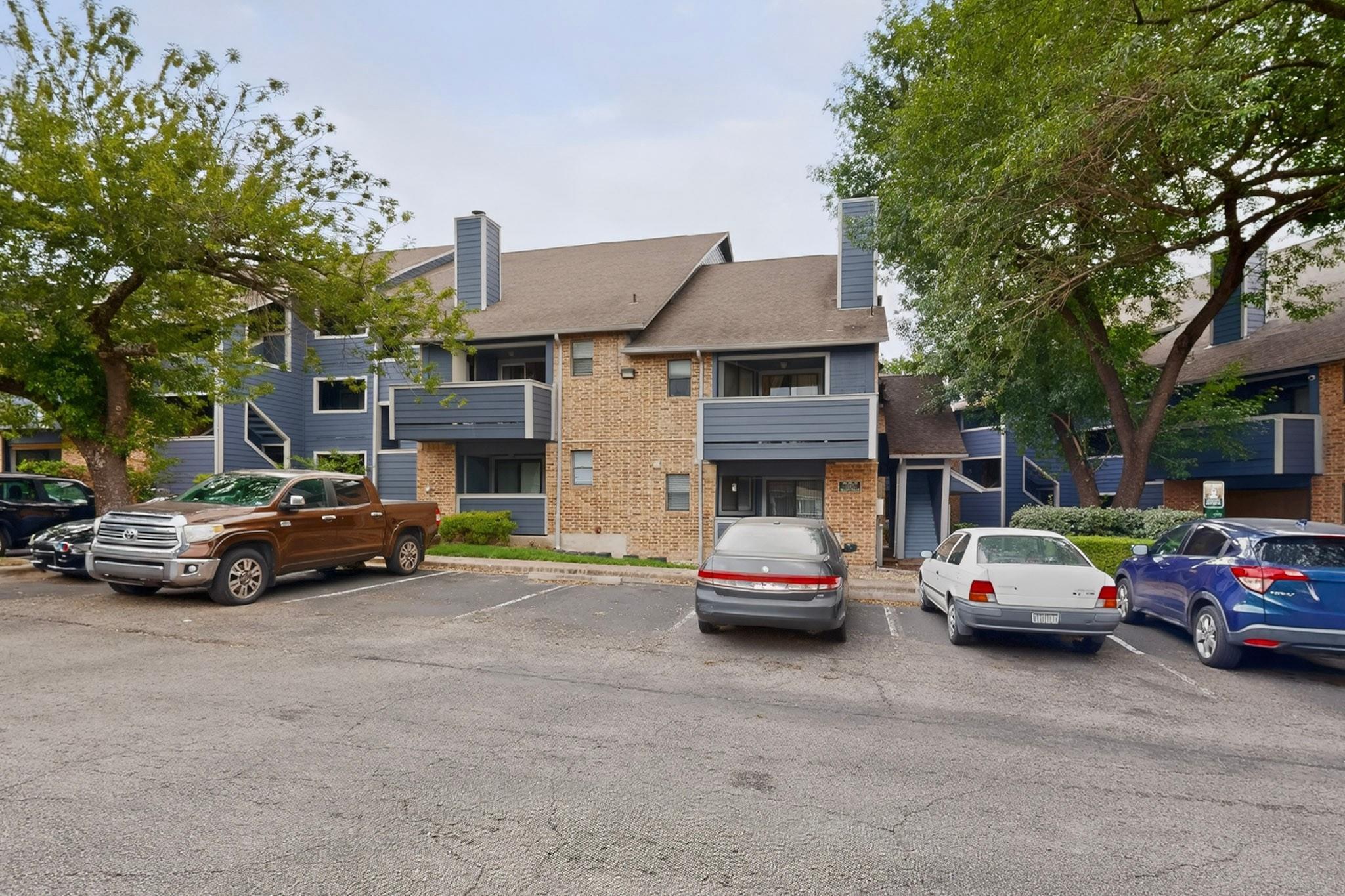 2500 Burleson Rd # 506, Austin, TX 78741