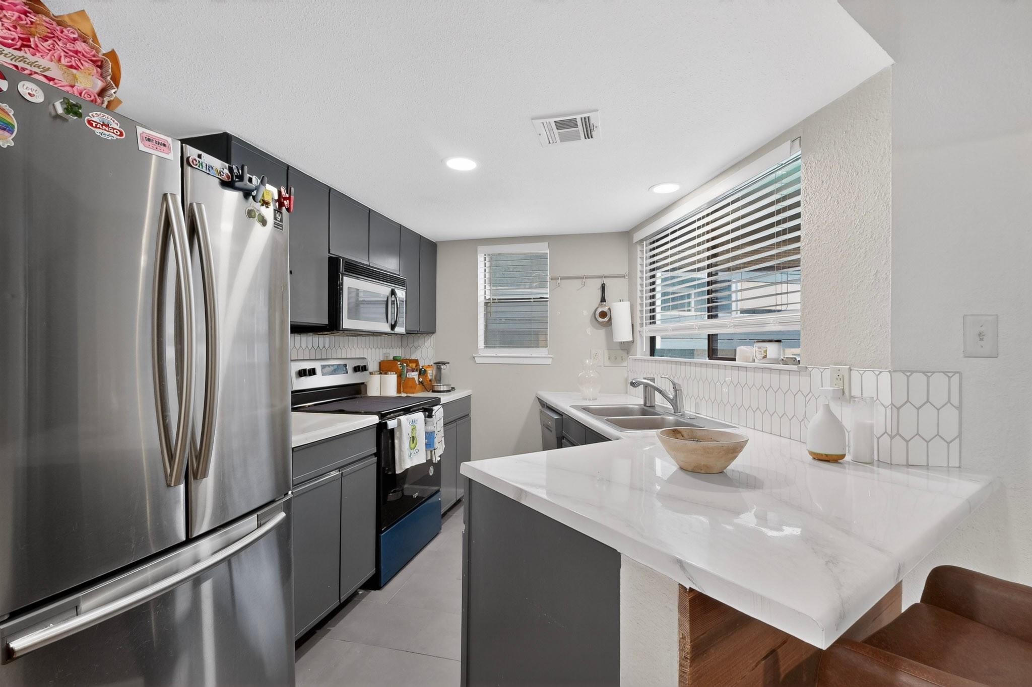 2500 Burleson Rd # 506, Austin, TX 78741