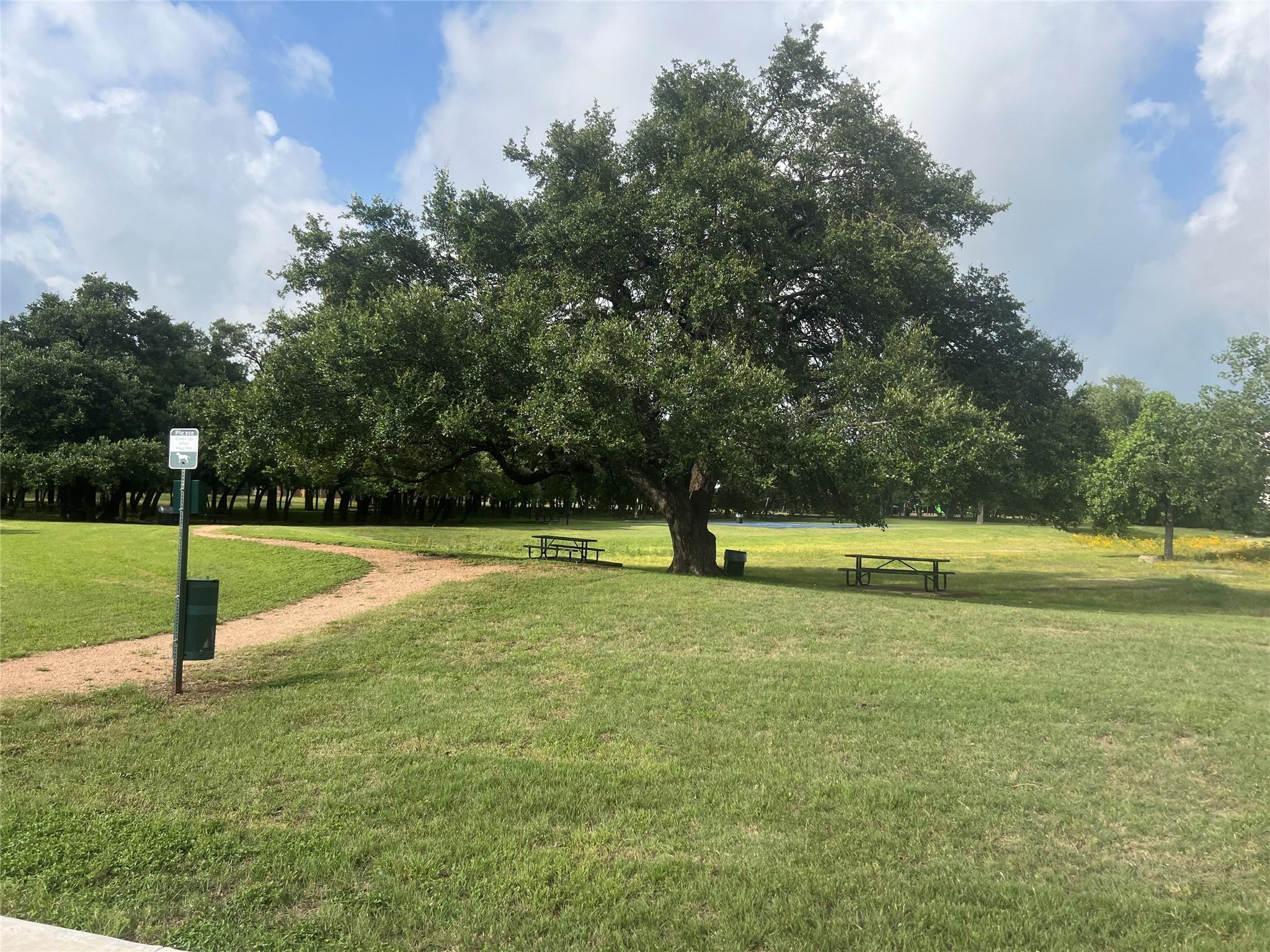 209 Bryce Canyon Dr, Cedar Park, TX 78613