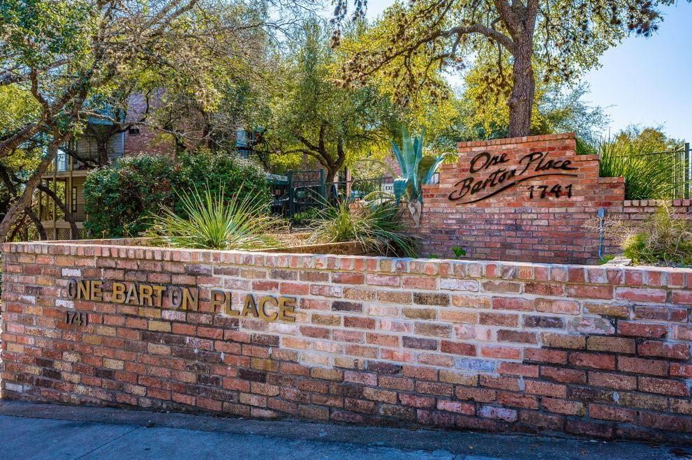 1741 Spyglass Dr # 2-102, Austin, TX 78746