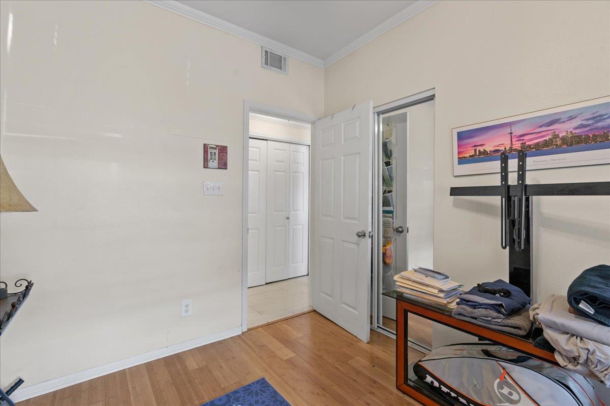 1741 Spyglass Dr # 2-102, Austin, TX 78746