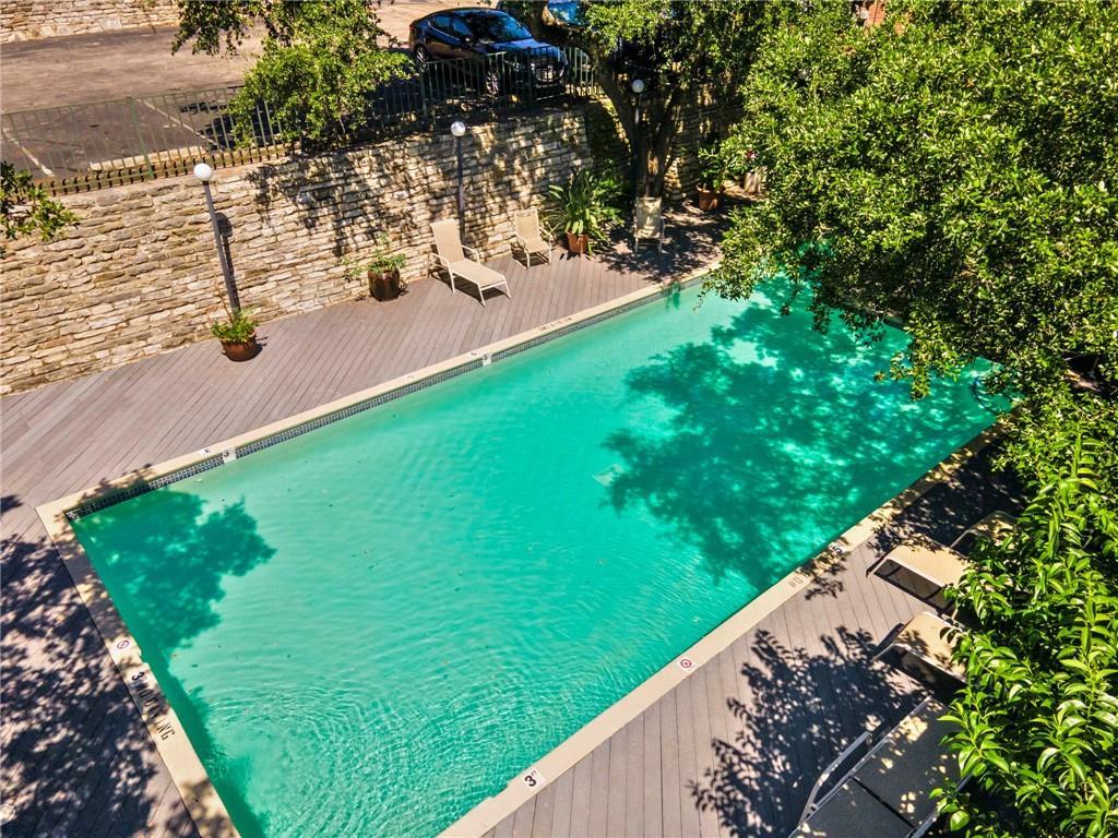 1741 Spyglass Dr # 2-102, Austin, TX 78746