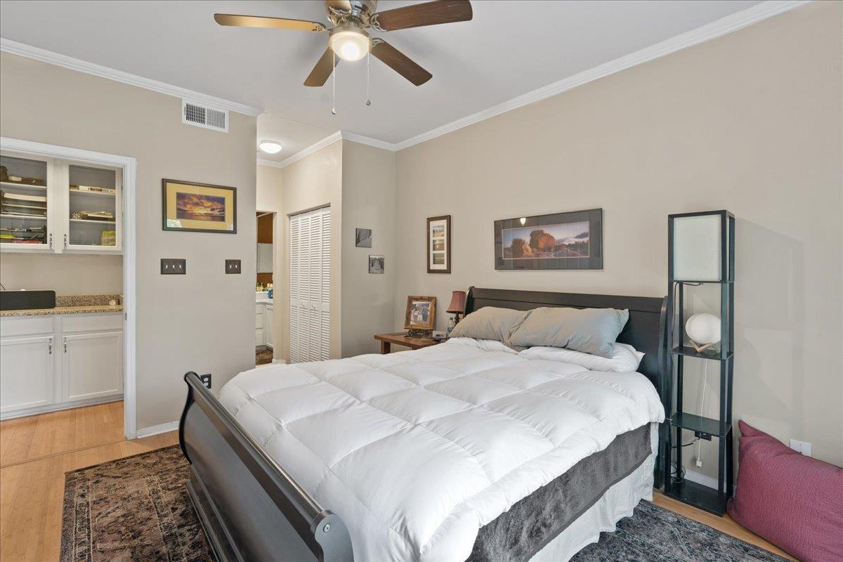 1741 Spyglass Dr # 2-102, Austin, TX 78746