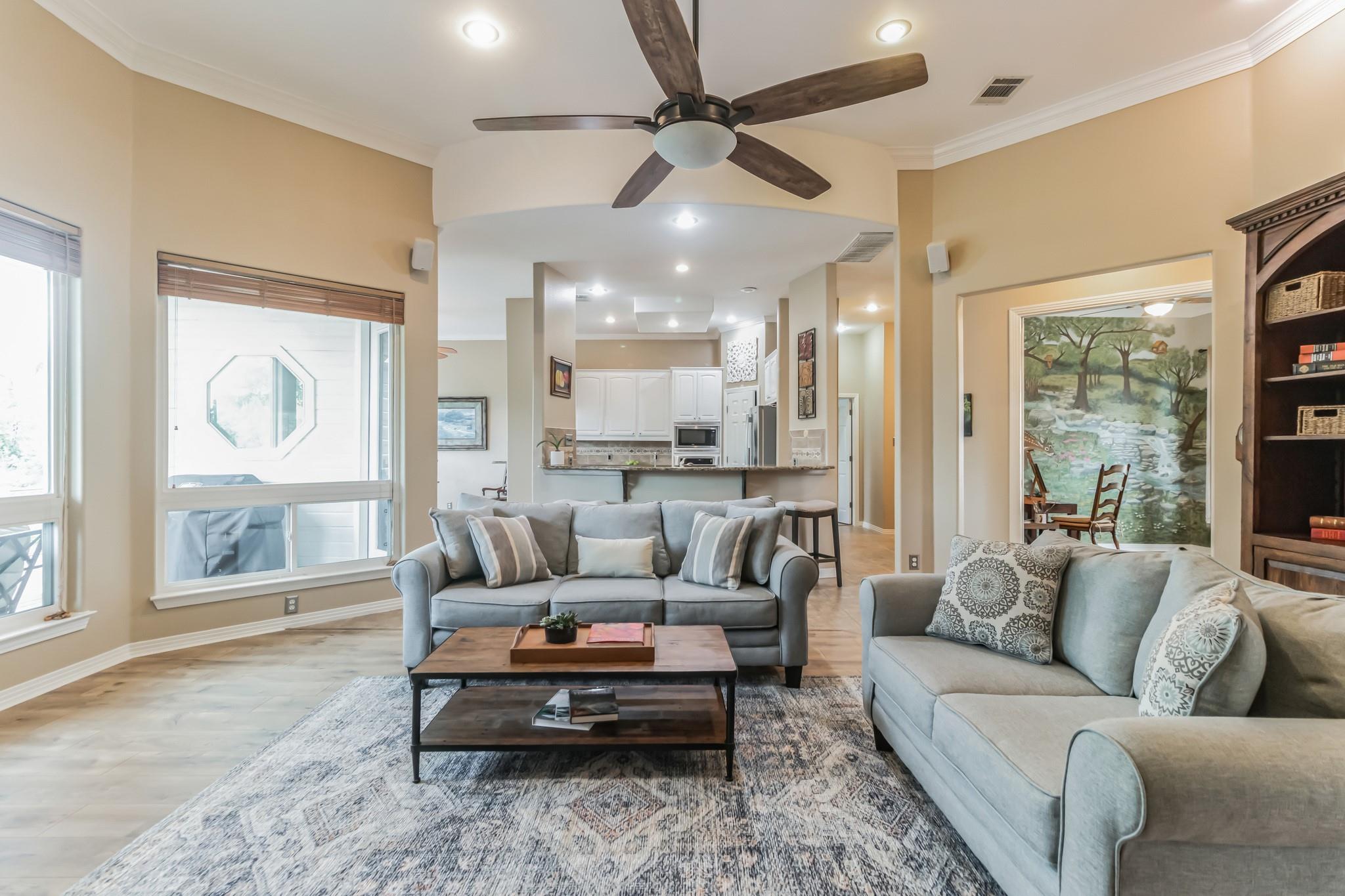 10905 W Cave Blvd, Dripping Springs, TX 78620