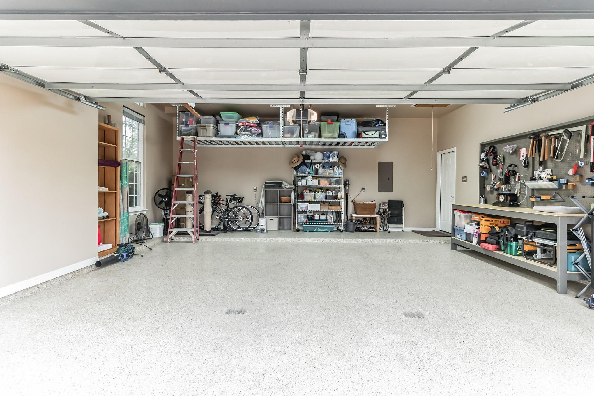 10905 W Cave Blvd, Dripping Springs, TX 78620