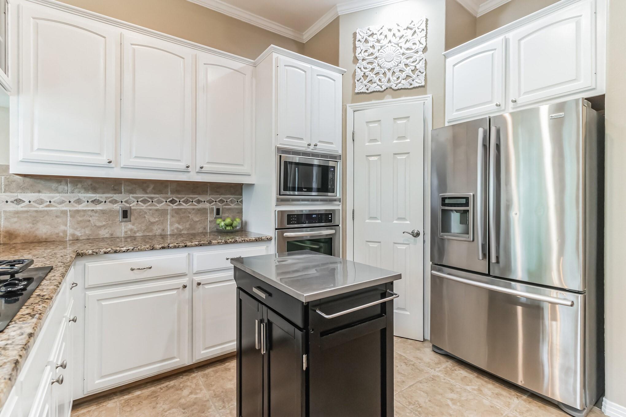 10905 W Cave Blvd, Dripping Springs, TX 78620