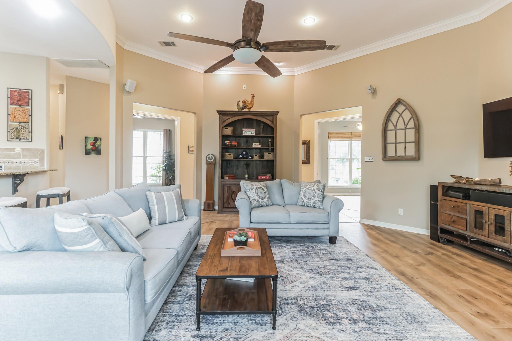 10905 W Cave Blvd, Dripping Springs, TX 78620
