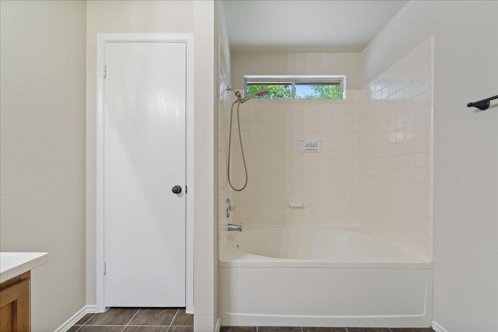 9100 Frock Ct, Austin, TX 78748