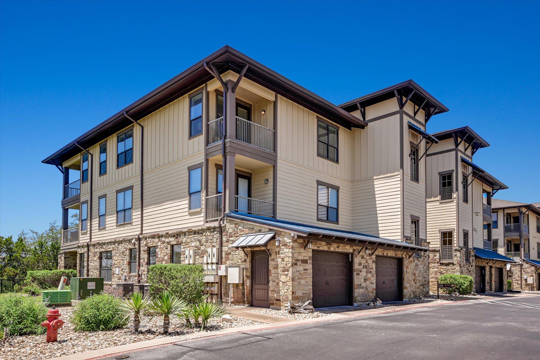 17804 Maritime Point Dr # 303, Jonestown, TX 78645