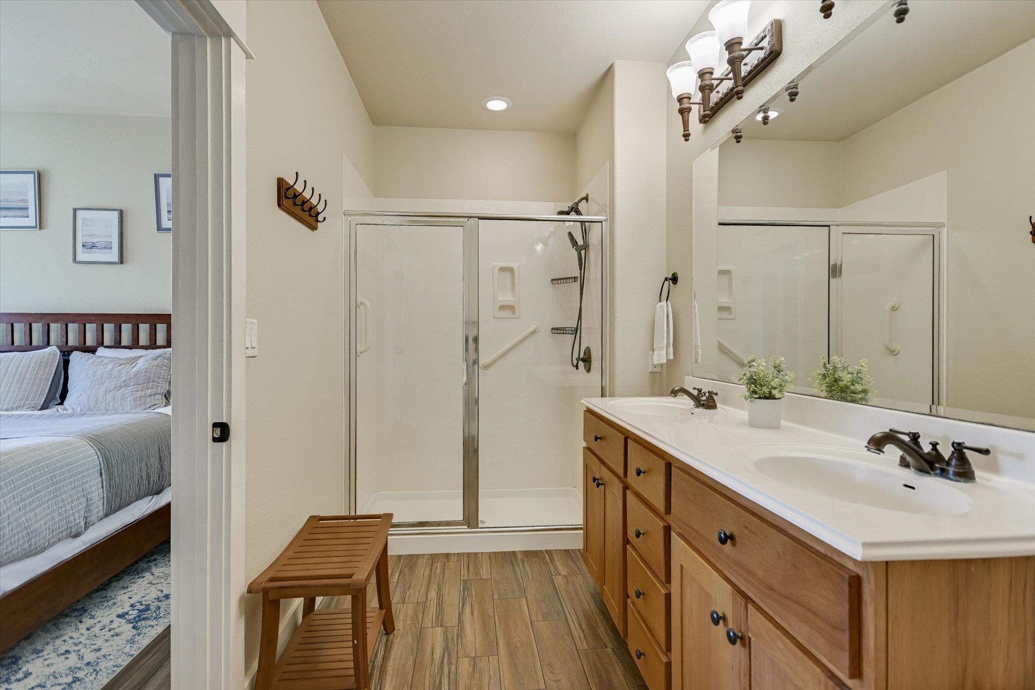 17804 Maritime Point Dr # 303, Jonestown, TX 78645