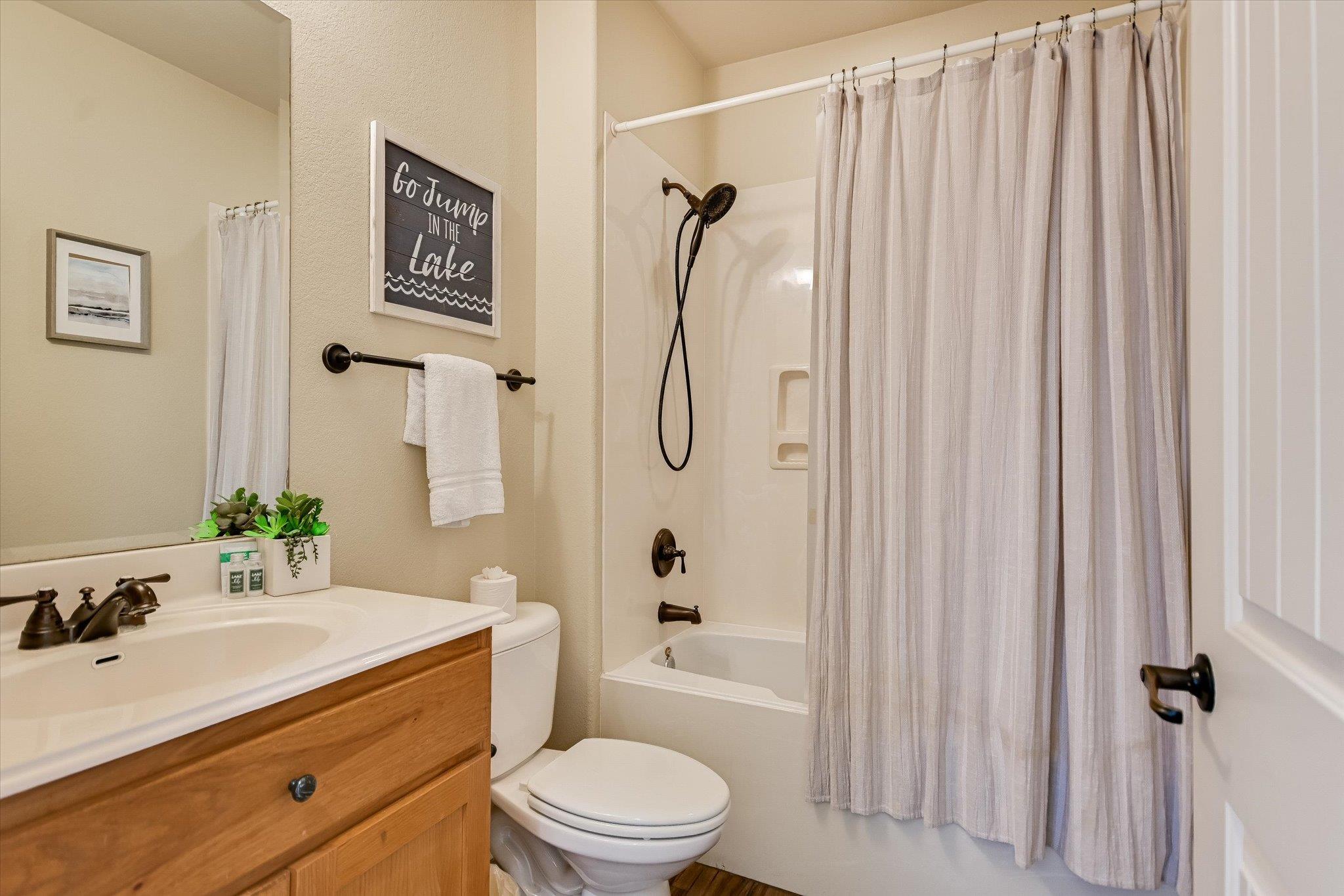 17804 Maritime Point Dr # 303, Jonestown, TX 78645